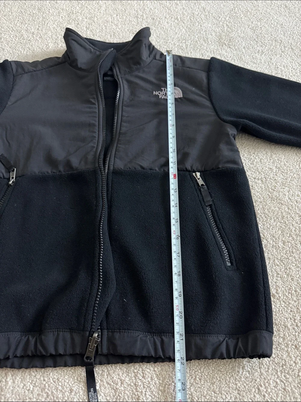 The North Face Kids Denali Fleece Jacket Full-Zip Black - Youth Medium (10/12)
